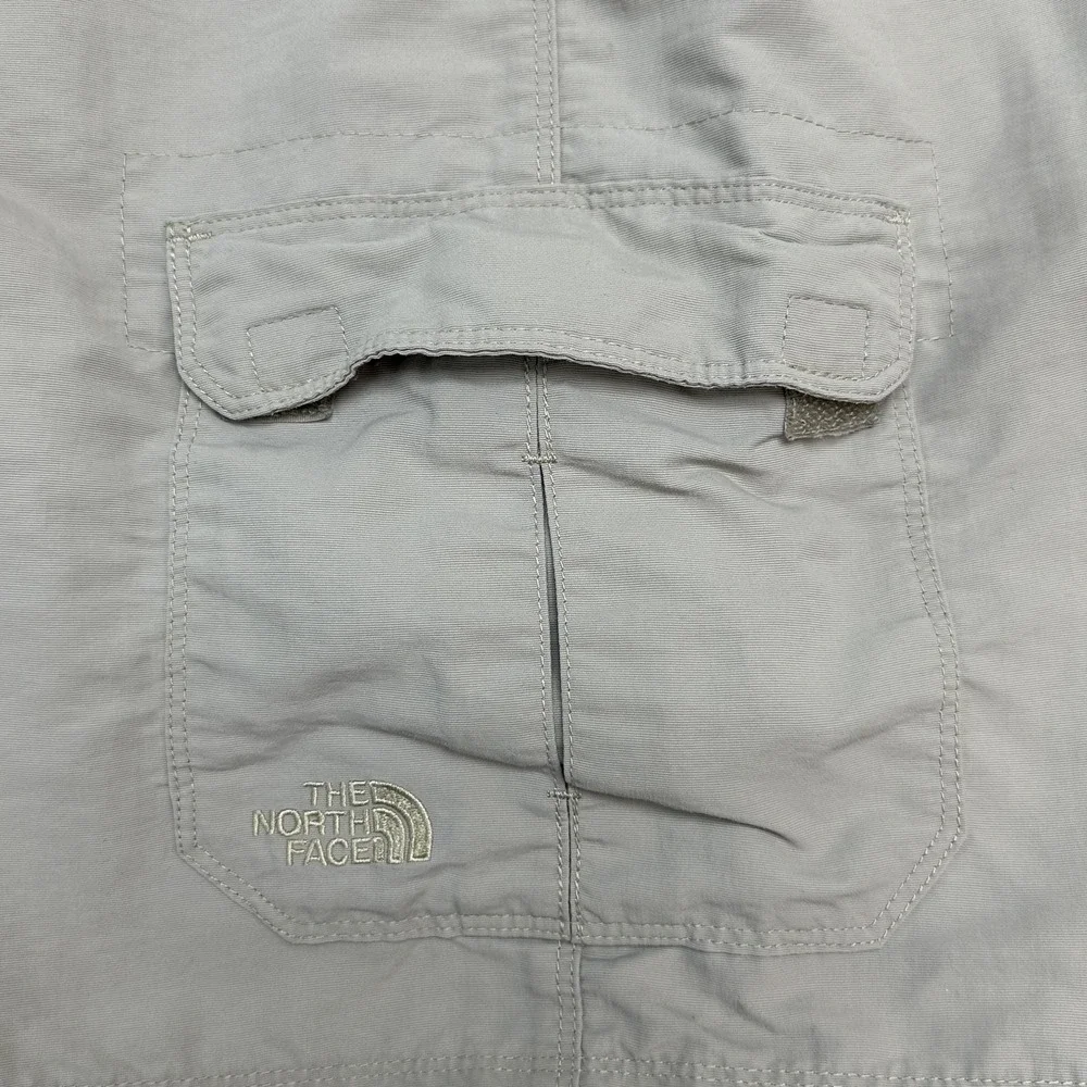 The North‎ Face Cargo Shorts Mens 2XL Beige Nylon Elastic Waist Hiking Outdoor